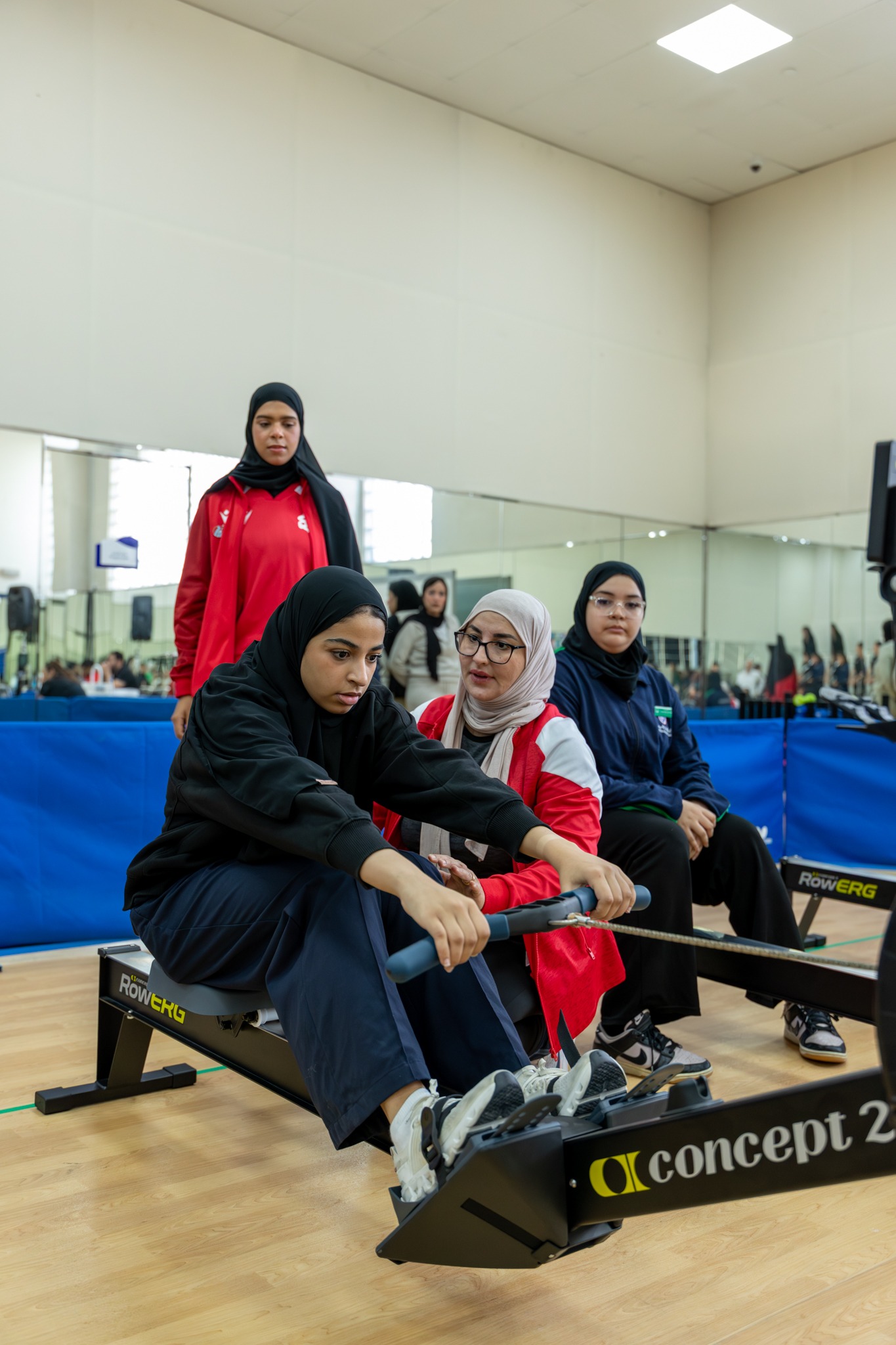 97 Students Take Part in First School Rowing Championship under Specialized Schools Initiative